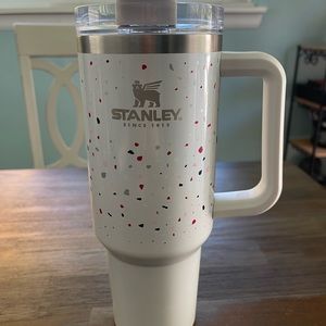 Great used condition 40 ounce Stanley Terazzo Pearlescent from Target release.